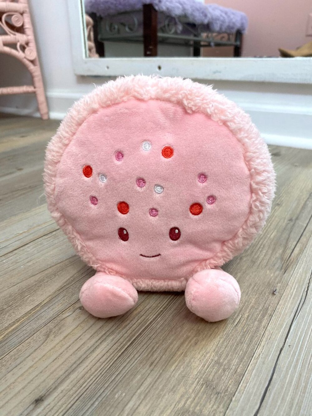 Giggle Scape Pink Plush Macaroon Cookie Stuffed Animal 6"